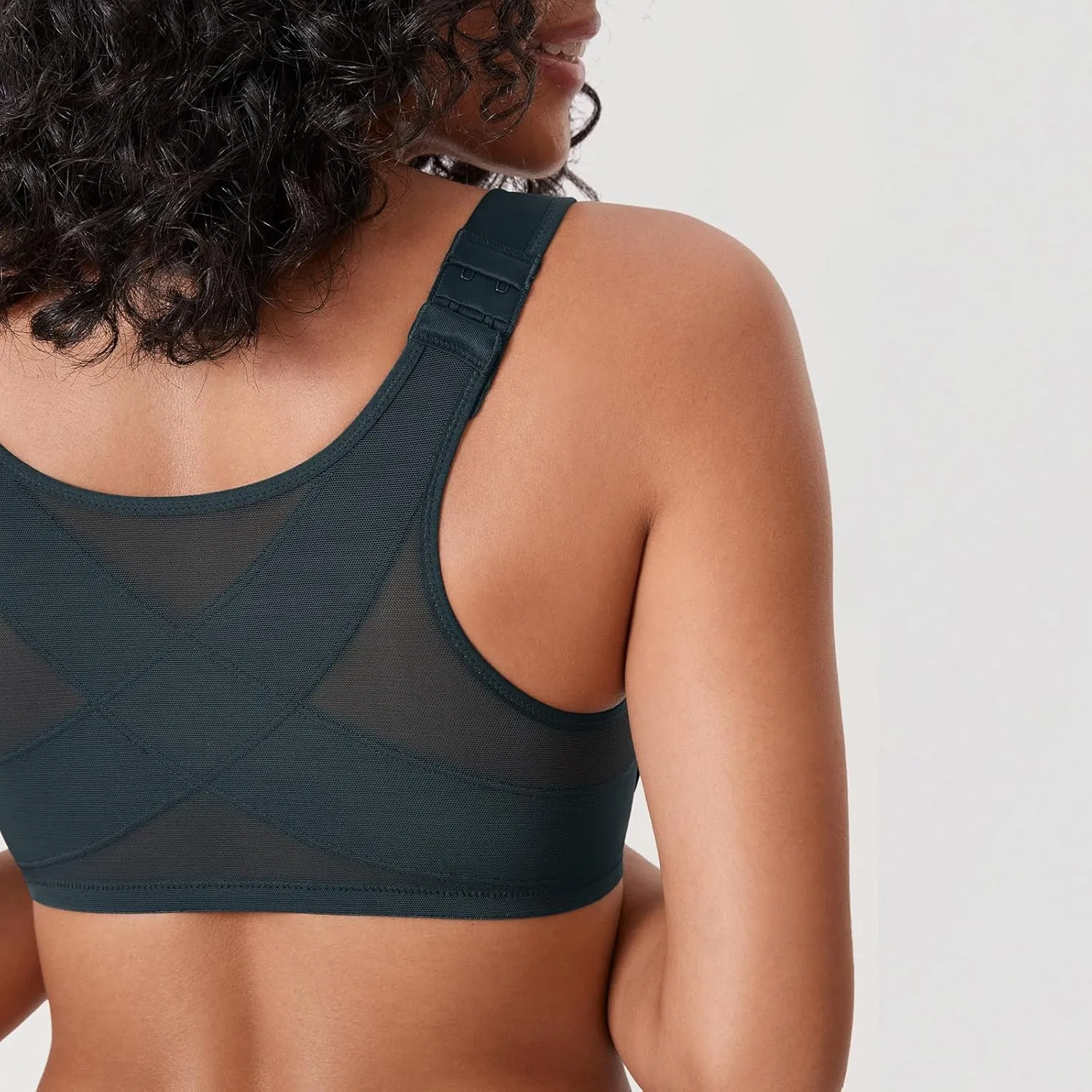 DELIMIRA Women's Front Closure Bras Posture Full Coverage Plus Size Underwire Unlined Back Support Plunge Seamless Bra B-H